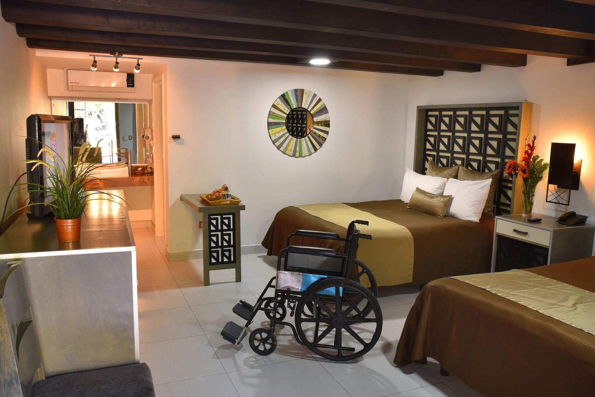 Hacienda Del Rio Hotel