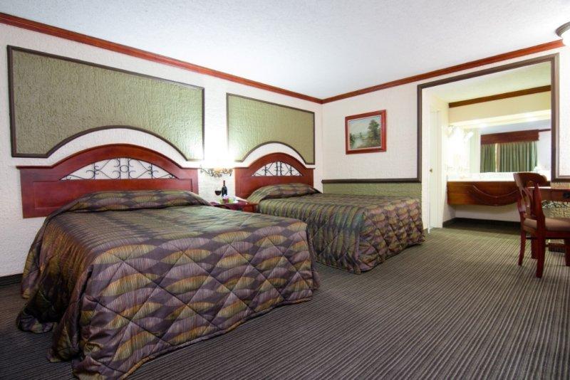 Hotel Hacienda Del Rio