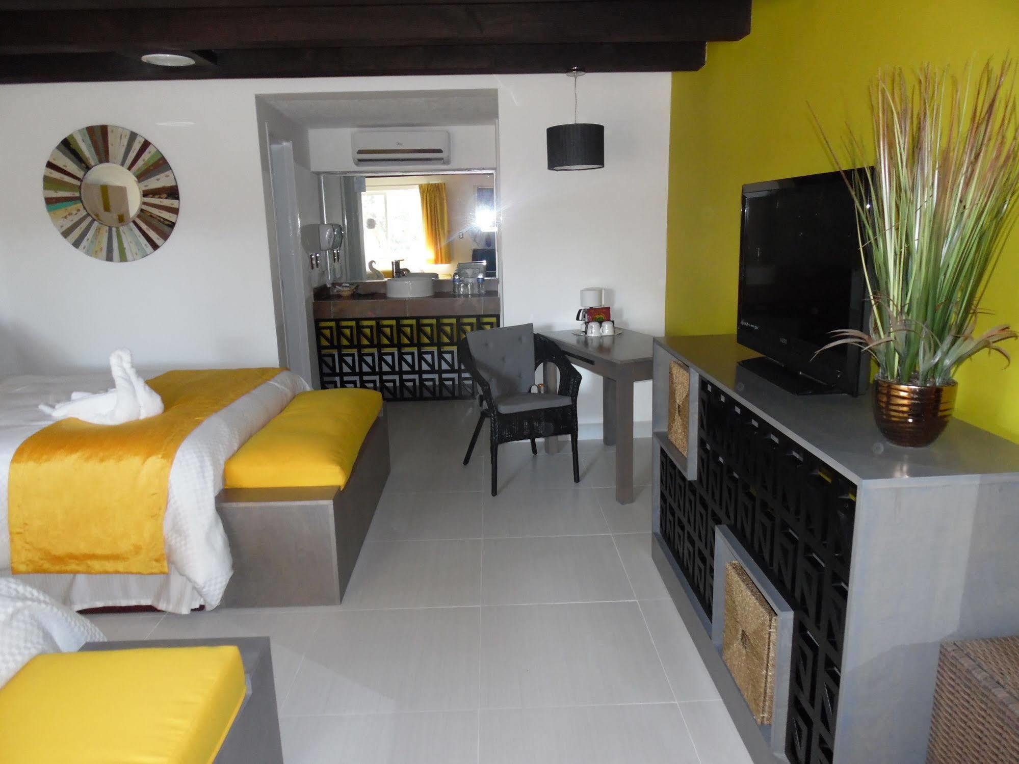 Hacienda Del Rio 4*